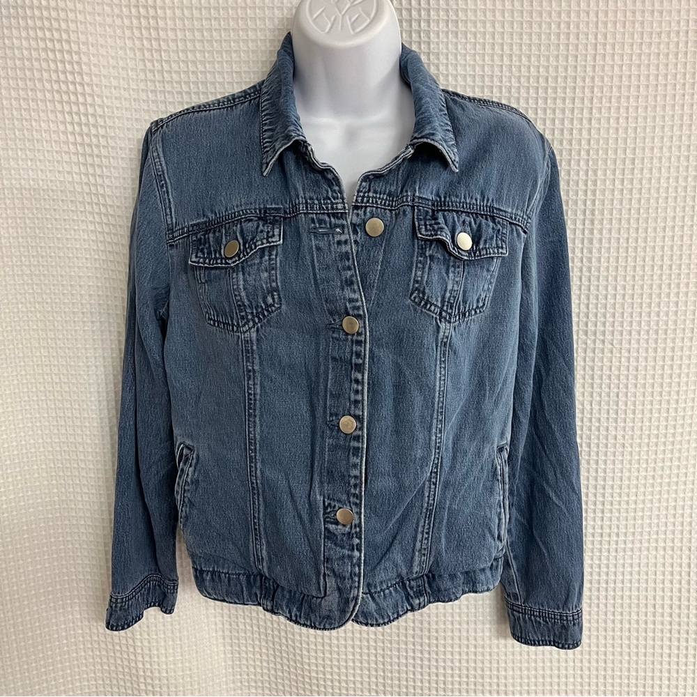 Coldwater Creek ladies blue denim Jean jacket size small
